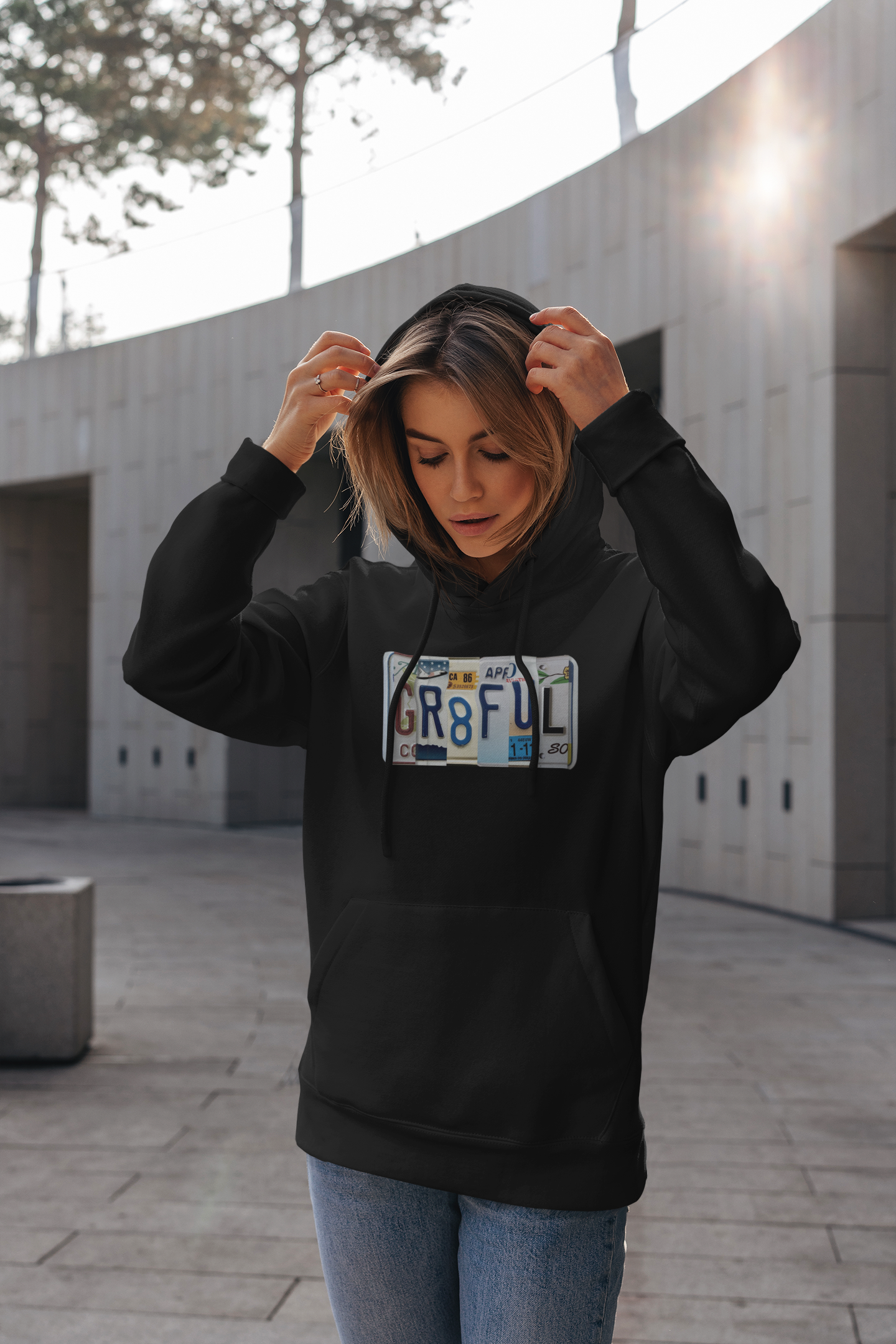 Inspirational "GR8FUL" - Unisex Heavy Blend™ Hooded Sweatshirt