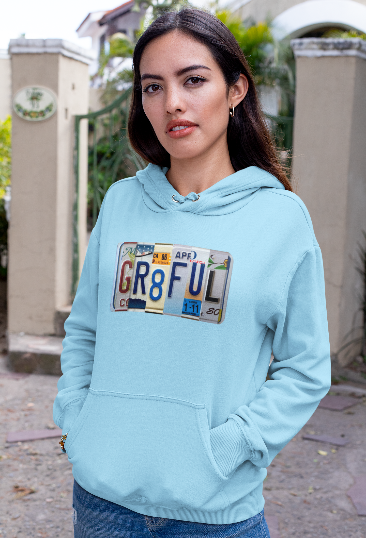 Inspirational "GR8FUL" - Unisex Heavy Blend™ Hooded Sweatshirt